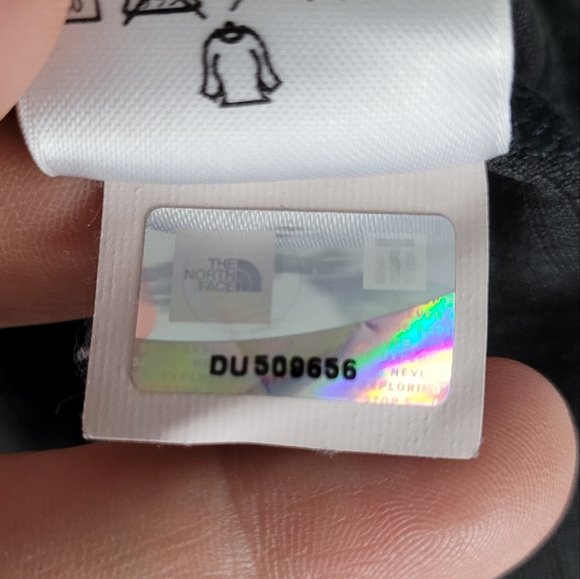 THE NORTH FACE | VaporWick waffle knit zip polo golf shirt - Picture 8 of 8